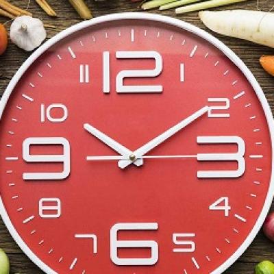 Chọn nhịn ăn ngắt quãng 16/8 , Ăn-dừng-Ăn hay là 5/2